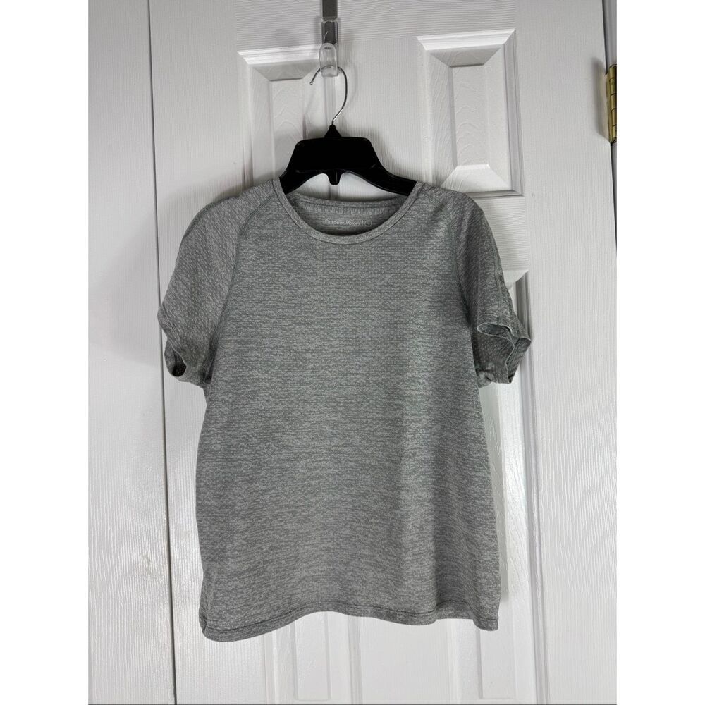 Outdoor Voices Childs Grey Shirt Size M 10/12